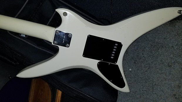 B.C Rich 日本製 white MIJ BC Rich Stealth 80's White | Reverb