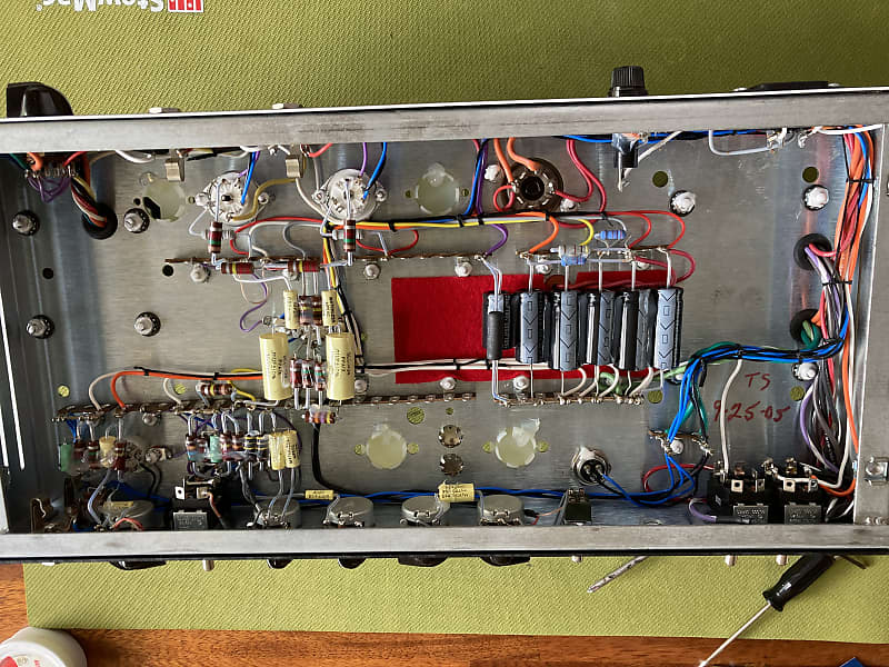 12/31まで限定価格　Bad Cat 2-Tone MATCHLESS BAD CAT 2-Tone Tube Amplifier Electric Guitar Pedal - 100V