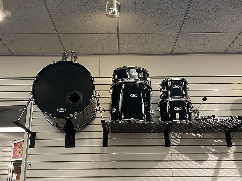Pearl Roadshow Jet Black Drum Set With Hardware(5 Piece) (Philadelphia, PA) image 1