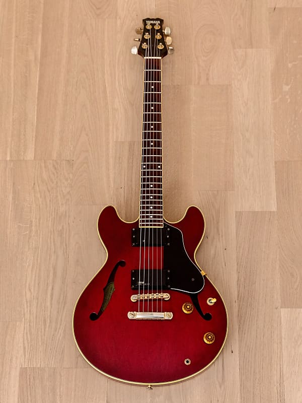 1980s Yamaha SAS-II Vintage Semi Hollow Electric Guitar