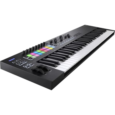 Novation Launchkey 61 MKIII - MIDI Keyboard Controller
