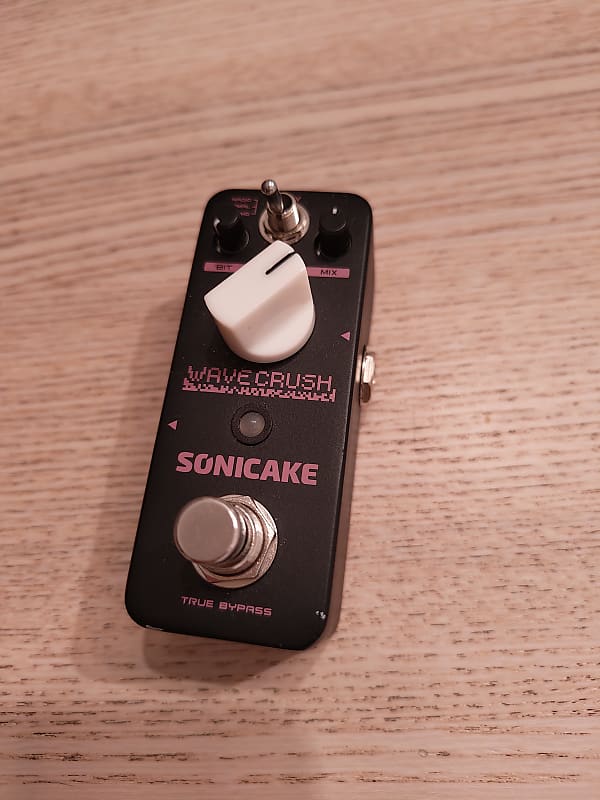 SONICAKE   WAVE CRUSH   （lofi machine） SONICAKE Wave Crush Compact Bitcrusher / Sample Rate Reducer