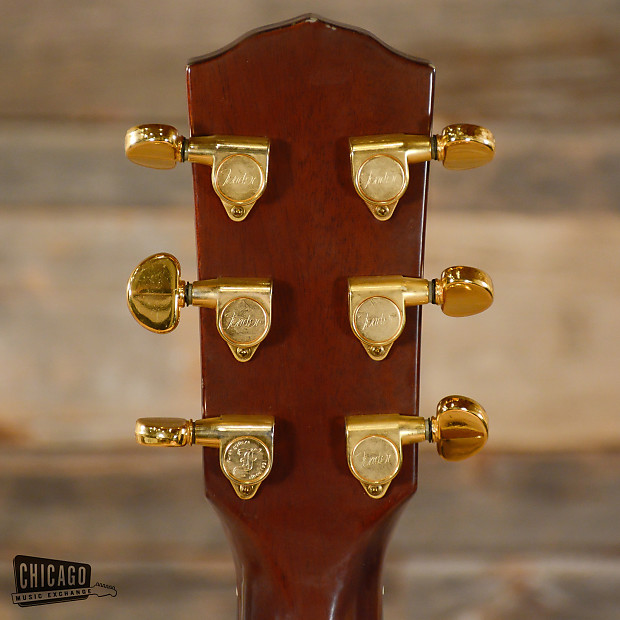 Fender 1105 sxe acoustic store guitar