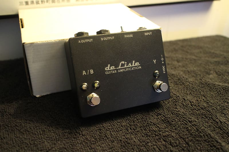 de Lisle Buffered ABY Pedal Amp Switcher 2023 Black Brand Reverb