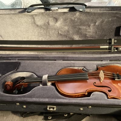 Yamaha V7 Violin (Intermediate), 4/4, Full Outfit image 1