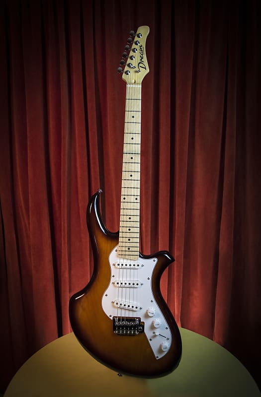 Dream Studio Guitars | Studio Classic | Olympic White image 1
