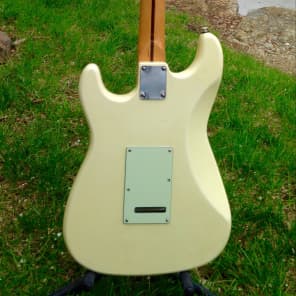 Fender Stratocaster Korean Squire 1993 Partscaster image 5