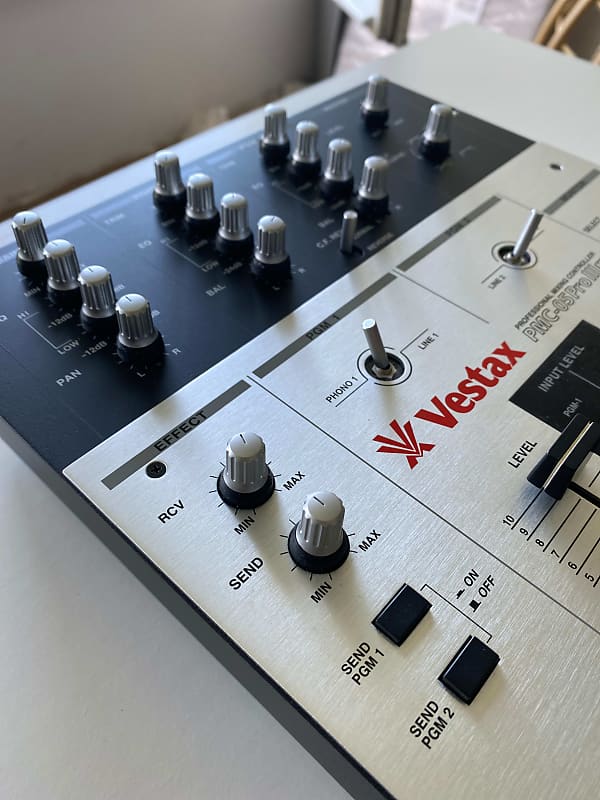 Vestax PMC 05 Pro III 00's - Silver