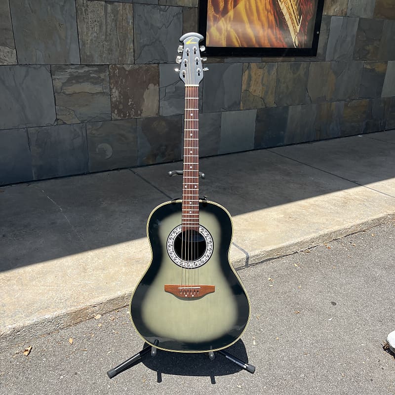 Ovation CC11 Celebrity | Reverb