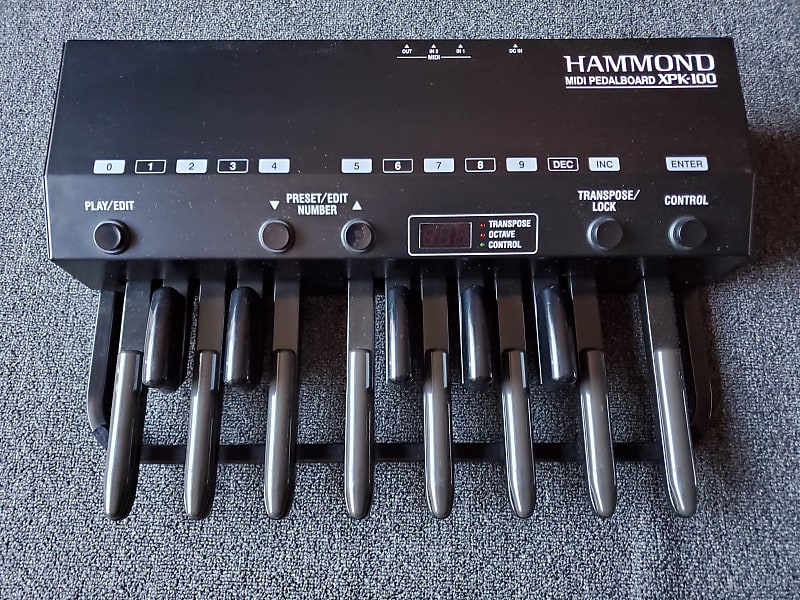 ハモンド HAMMOND XPK-100 MIDI PEDALBOARD 廃盤 ハモンド HAMMOND XPK-100 MIDI PEDALBOARD 廃盤品 - メルカリ