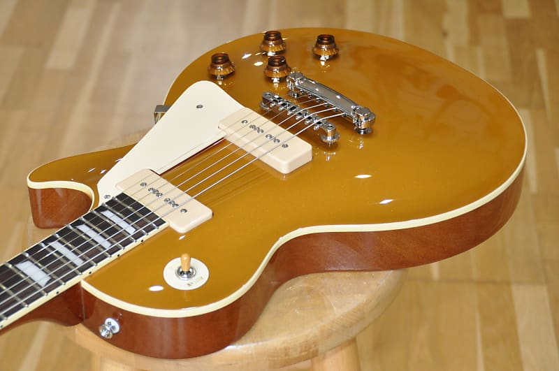 Tokai Love Rock LS132S ゴールドトップ Tokai Love Rock LS132S GT Gold Top P90 / Les Paul® Type