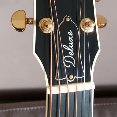 Gibson J-45 Deluxe Rosewood 2019 - Present - Rosewood Burst image 3