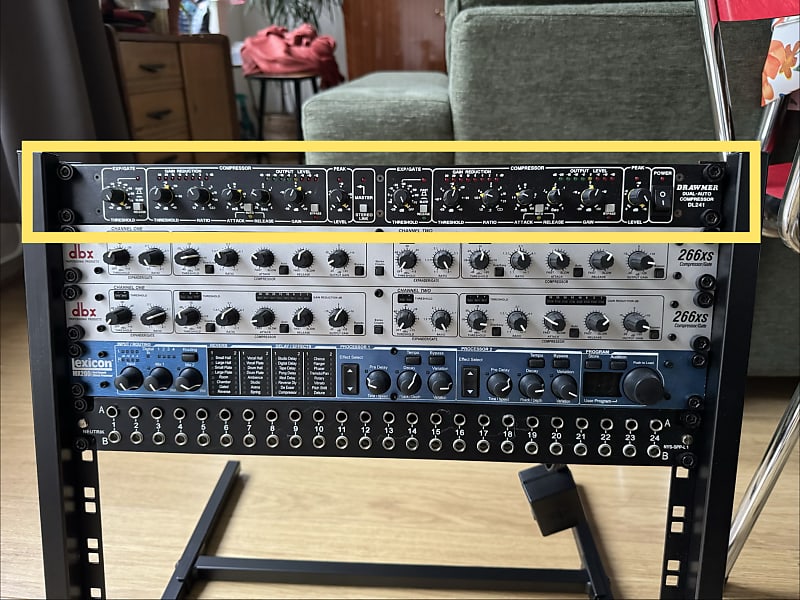Drawmer DL241 Dual-Auto Compressor with TRS Connectors | Reverb
