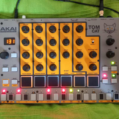 Akai Tom Cat Analog Drum Machine