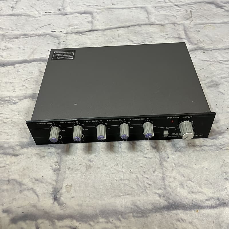 Samson Q5 Headphone Amp  			