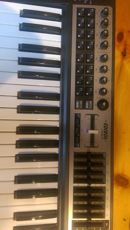 Roland Edirol PCR-500 Midi Keyboard Controller FREE SHIPPING