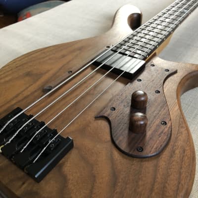 Birdsong Fusion - hand made short scale bass - 2010 - 4 string image 1