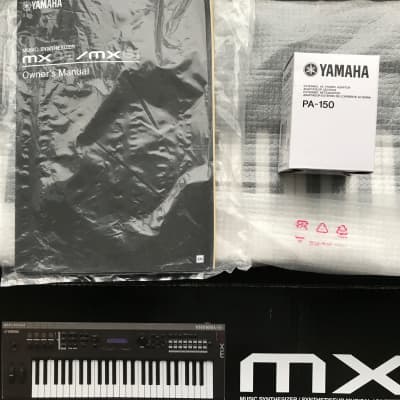 Yamaha MX49 Synthesizer 2016 - Present - Black