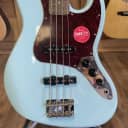 Squier Classic Vibe '60s Jazz Bass-Daphne Blue (NEW)