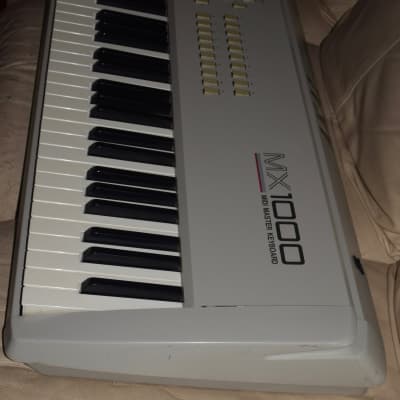 【希少品】AKAI アカイMX1000 MIDI KEYBOARD キーボード Akai MX1000 76 keys MIDI controller | Reverb