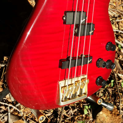 Fender Contemporary Precision Bass Lyte Standard MIJ 1995 - 2001 red image 1