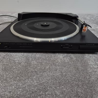 Technics SL-J100R - DC Servo Full-Auto Belt Drive Turntable image 2