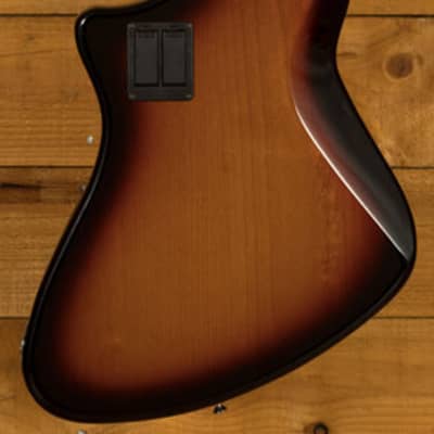 Fender Player Plus Active Meteora Bass | Maple - 3-Colour Sunburst image 4