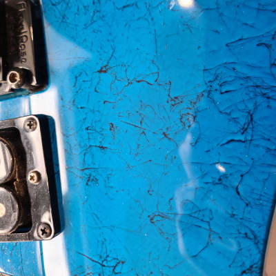 Fender HM Strat Bluestone 1991 Blue image 16