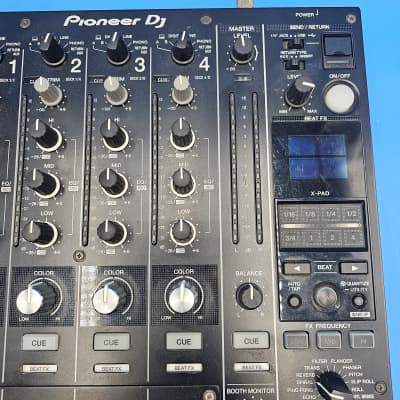 Pioneer DJM-900NXS2 4-channel DJ Mixer with Effects