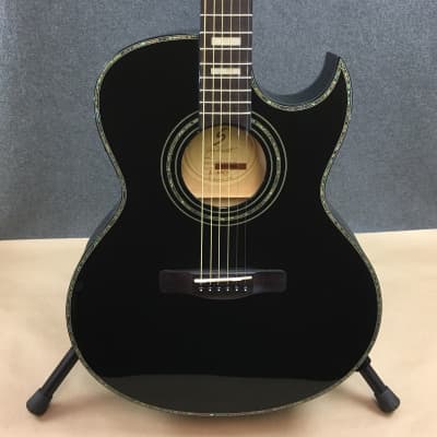Samick TMJ-17CE Blackbird Acoustic-Electric Guitar Fishman Pickup