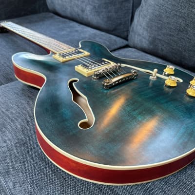 ES-335 style semi-hollow electric guitar StewMac image 8