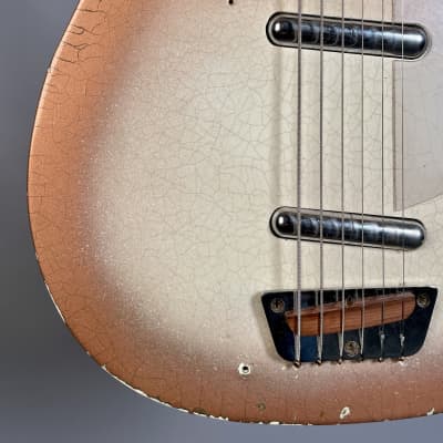 Danelectro Model 4623 Longhorn 6-String Bass Baritone Guitar 1959 Copper Burst image 12