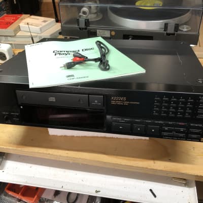 Sony ES Series CDP X222ES Single Disc CD player - W Manual Tested image 1