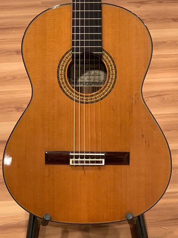 (1978) Ryoji Matsuoka M40 Classical Guitar