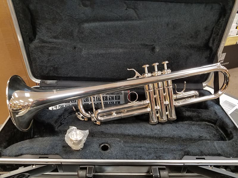 Antigua TR3581SL Intermediate Trumpet - Silver image 1