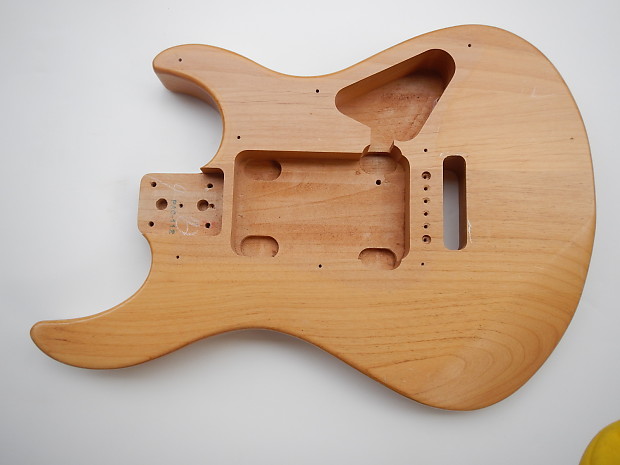 Yamaha Pacifica Body
