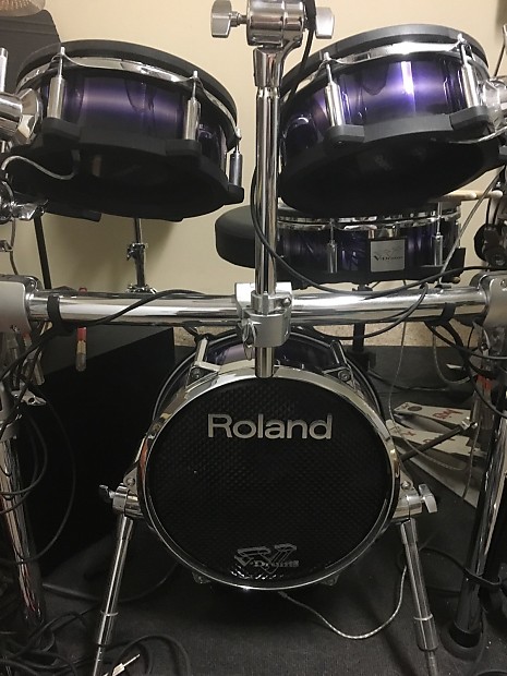 Roland TD30V KV Pro Series 6 Piece w.Zildjian Gen 16 Cymbals Roland CM 220
