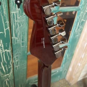 2004 Fender Showmaster Quilt Top Electric Guitar in Tobacco Burst w/Hard Case image 6