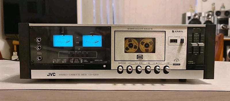 VINTAGE JVC TAPE DECK CASSETTE PLAYER/RECORDER/MADE IN JAPAN  			
