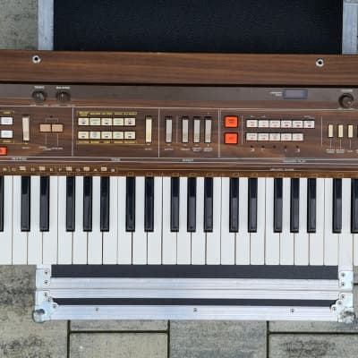 Vintage Casio CT-701 Casiotone 61-Key Synthesizer Japan
