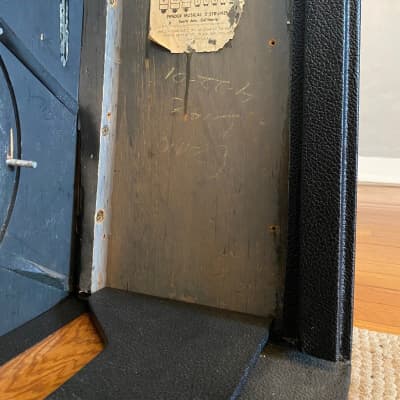 1970's Fender Super Reverb cabinet w/Cesar Diaz-Stevie Ray Vaughan baffle.  Cabinet only.  Black Tolex image 3