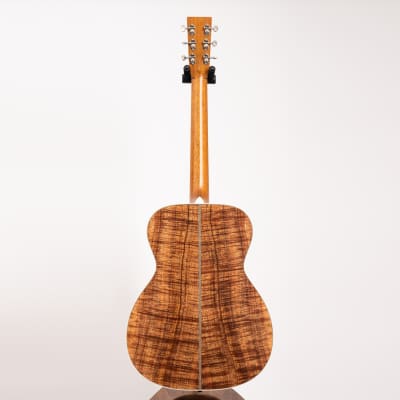 Santa Cruz OM Custom Acoustic Guitar, Flamed Koa & Italian Spruce image 4