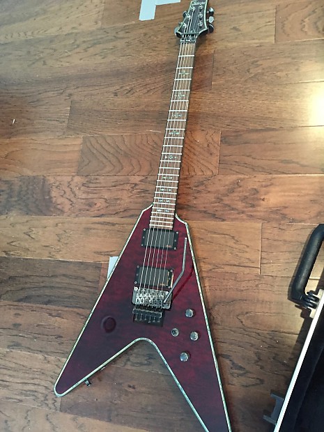 Schecter Hellraiser V-1 FR 2008 Black Cherry with Hardshell