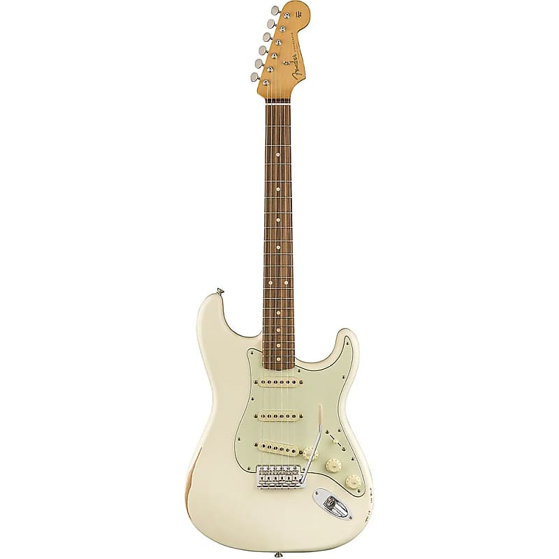 好評新品Fender Stratocaster w/road case フェンダー