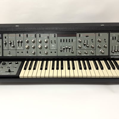 Roland SH-5 44-Key Synthesizer, serviced !