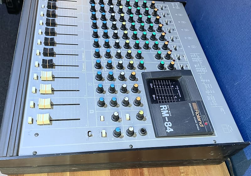ローランド Roland RM-84 Multi Mixer アナログミキサー