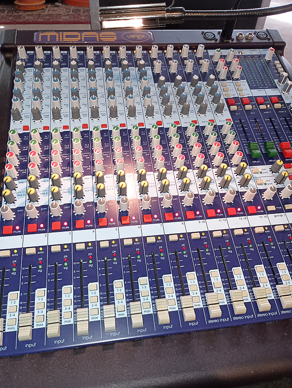 Midas Venice 160 16-Channel / 30-Input Mixing Console | Reverb