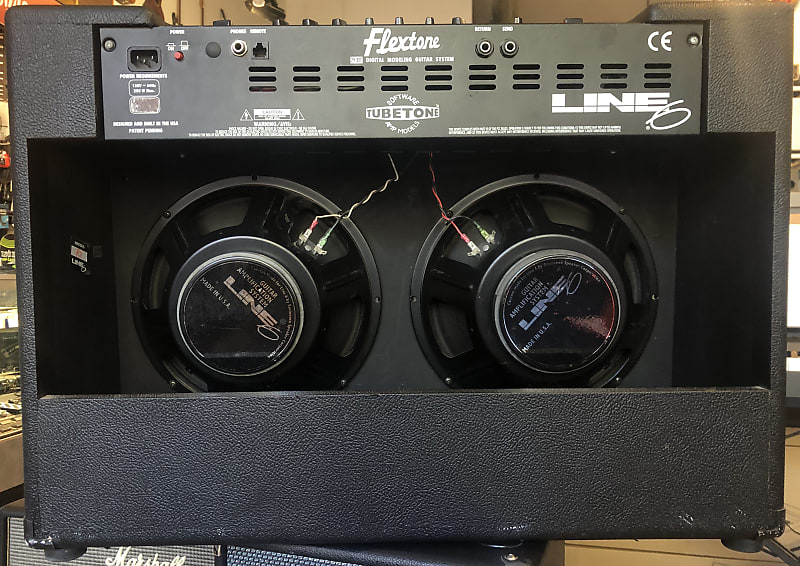 Line 6 Flextone XL 100-Watt (2 x 50-Watt Stereo) Digital Modeling Electric  Guitar Combo Amplifier