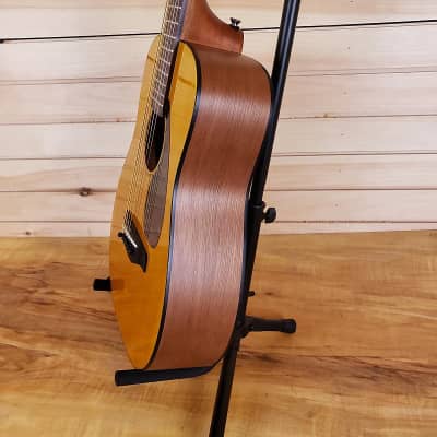 Yamaha JR1 Compact Acoustic Guitar image 17