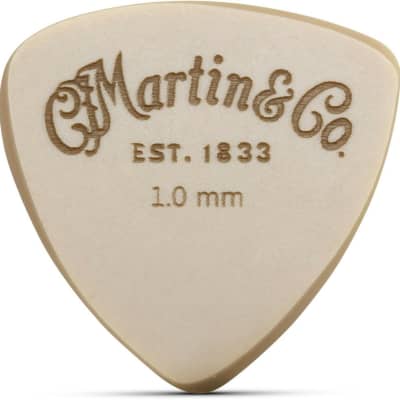 18A0117 Martin Co. Luxe By Martin Contour Guitar Pick for sale
